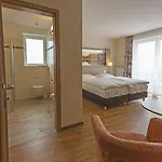 מלון Wittensee Schuetzenhof 3*